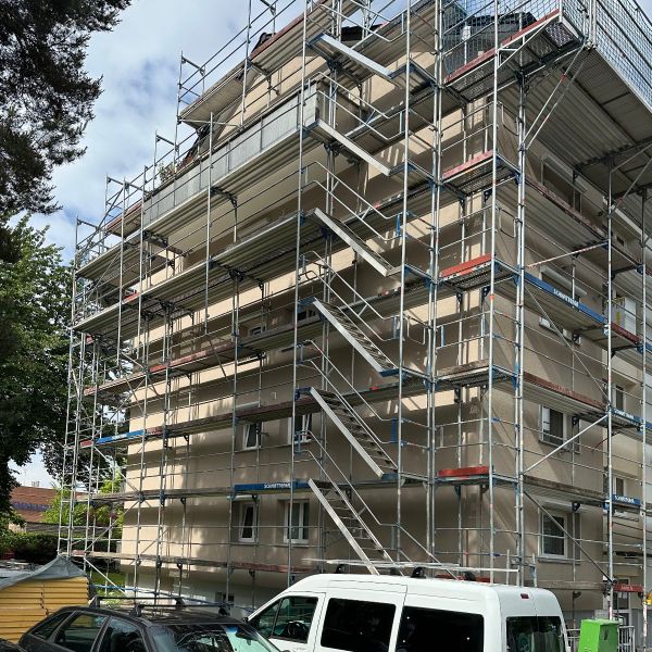 Sanierung_Mehrfamilienhaus L13